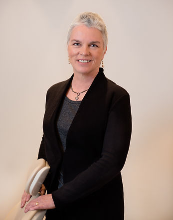 Dr. Jennifer Buchanan