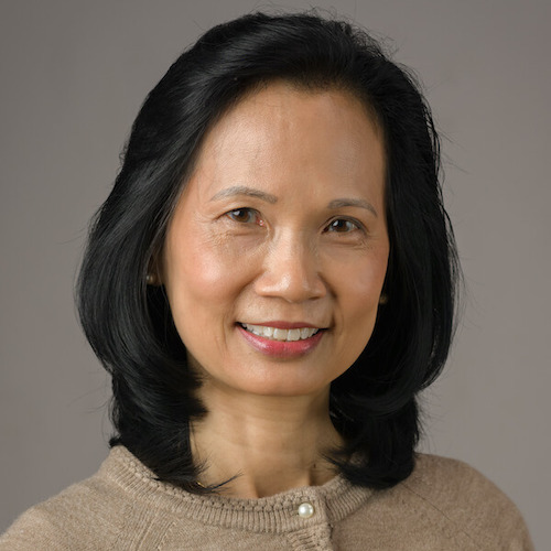 Dr. Ratna Sie